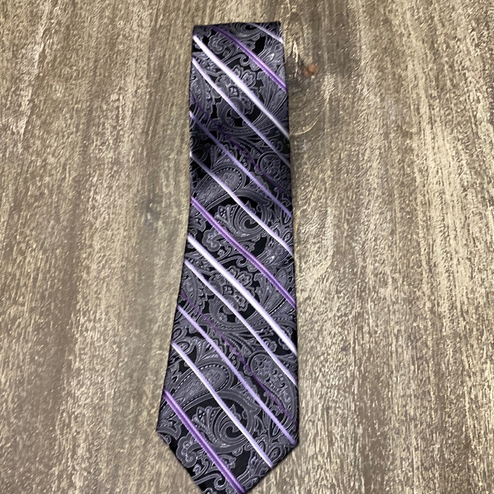 Pronto Uomo Black with purple stripes tie